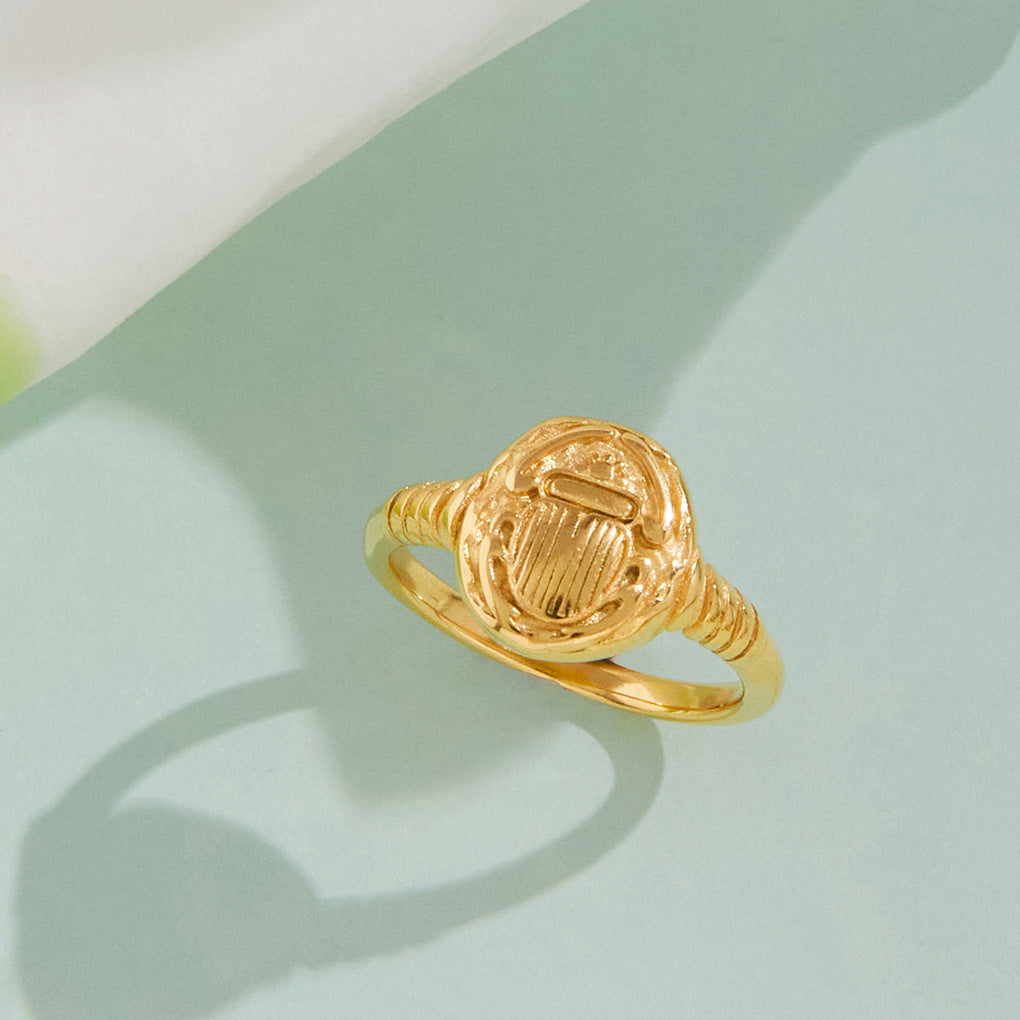 Vintage Ladybug Coin Ring for Women – Stainless Steel Retro Statement Jewelry, Unique High-End Titanium Steel Ring