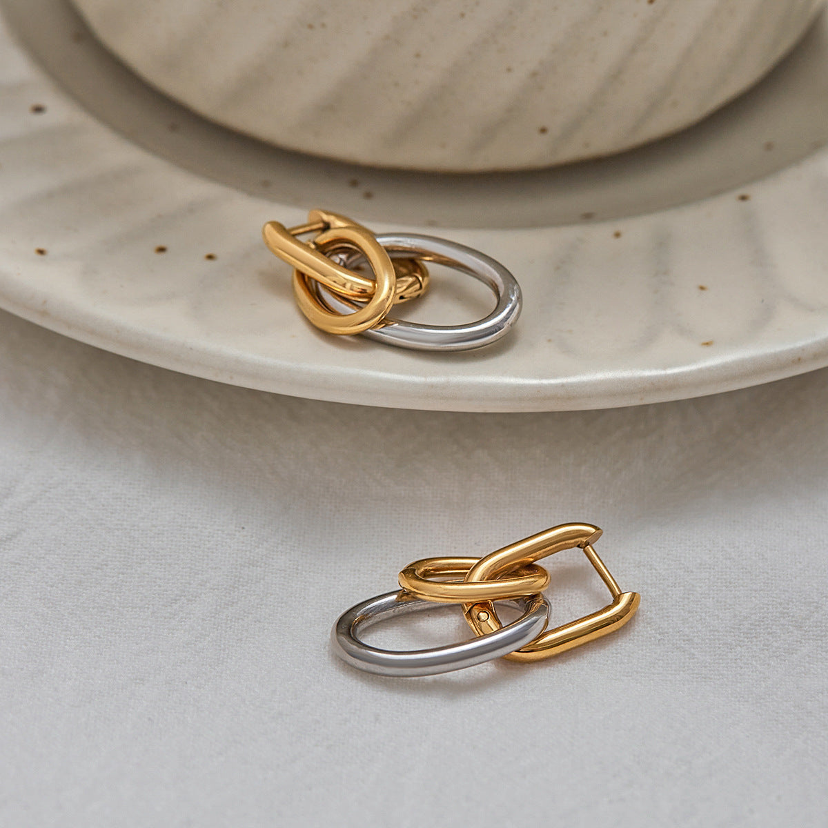 Minimalist Stainless Steel Hoop Earrings – Luxury Design, Hypoallergenic & Tarnish-Free