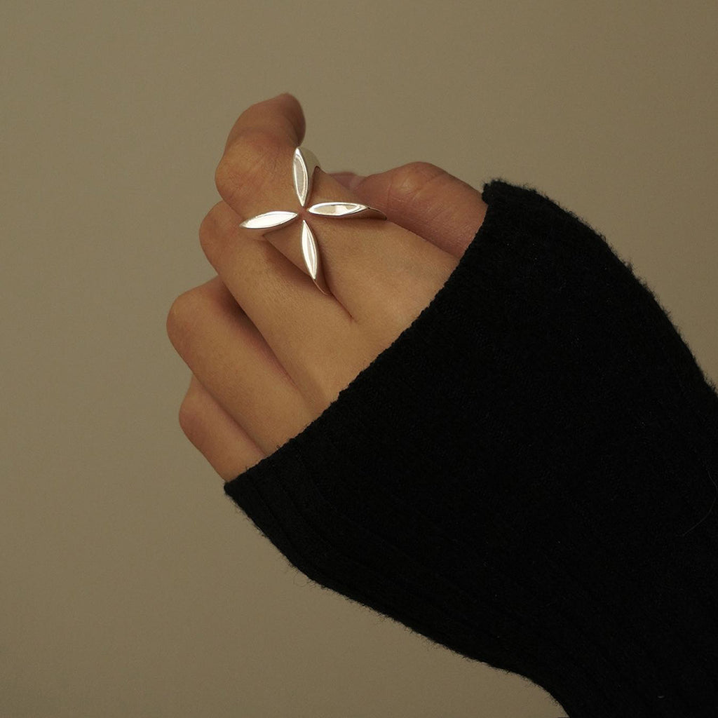 Cross Design Stainless Steel Ring – Minimal Luxury Statement for Women